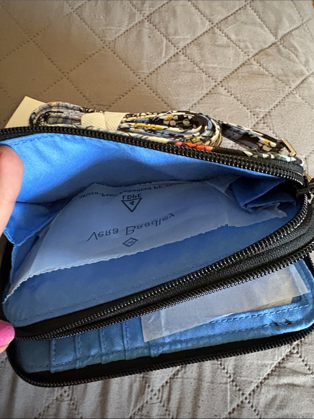 Vera Bradley Black Quilted Floral Mini Crossbody - Picture 5 of 5